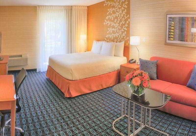 Fairfield Inn And Suites By Marriott San Jose Airport Buitenkant foto