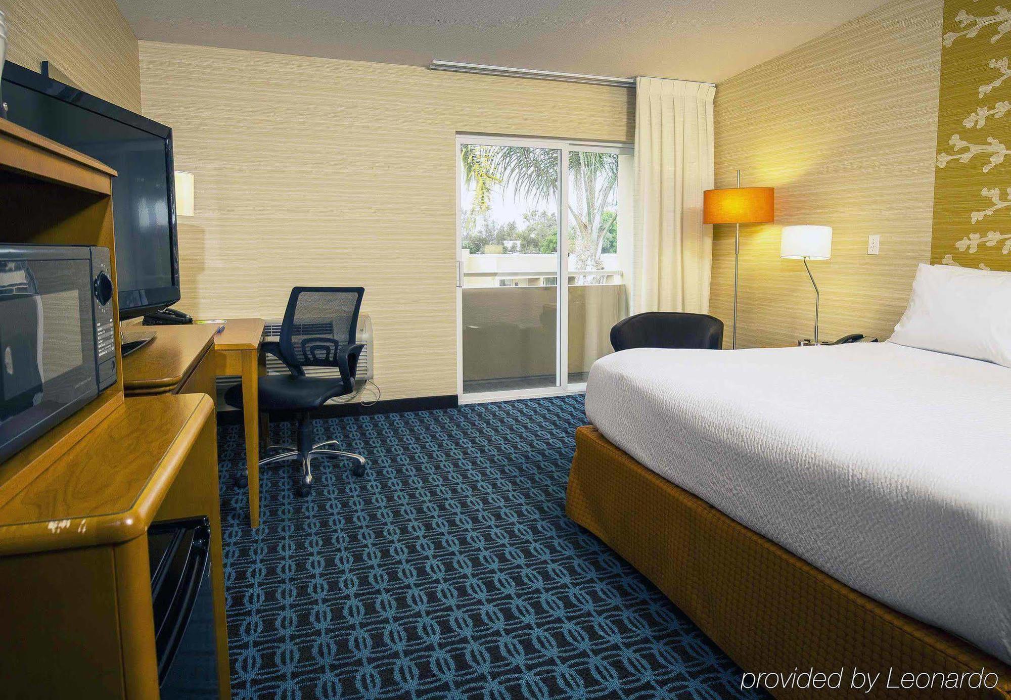 Fairfield Inn And Suites By Marriott San Jose Airport Buitenkant foto